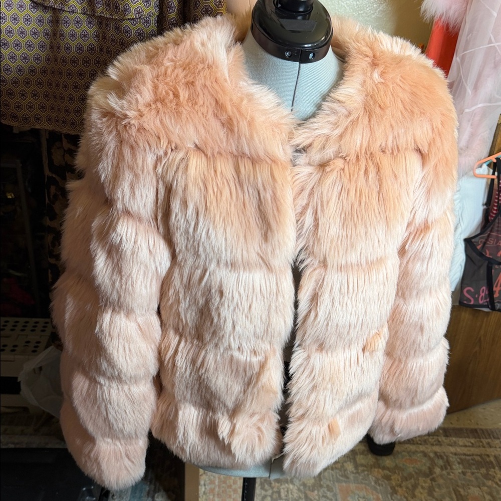 Plush Faux Fur Jacket - Blush Pink